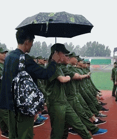 军训如何装病,装昏迷,装晕倒?