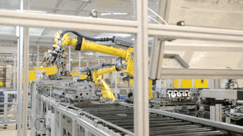 发那科 (fanuc) 机器人与奥迪生产线