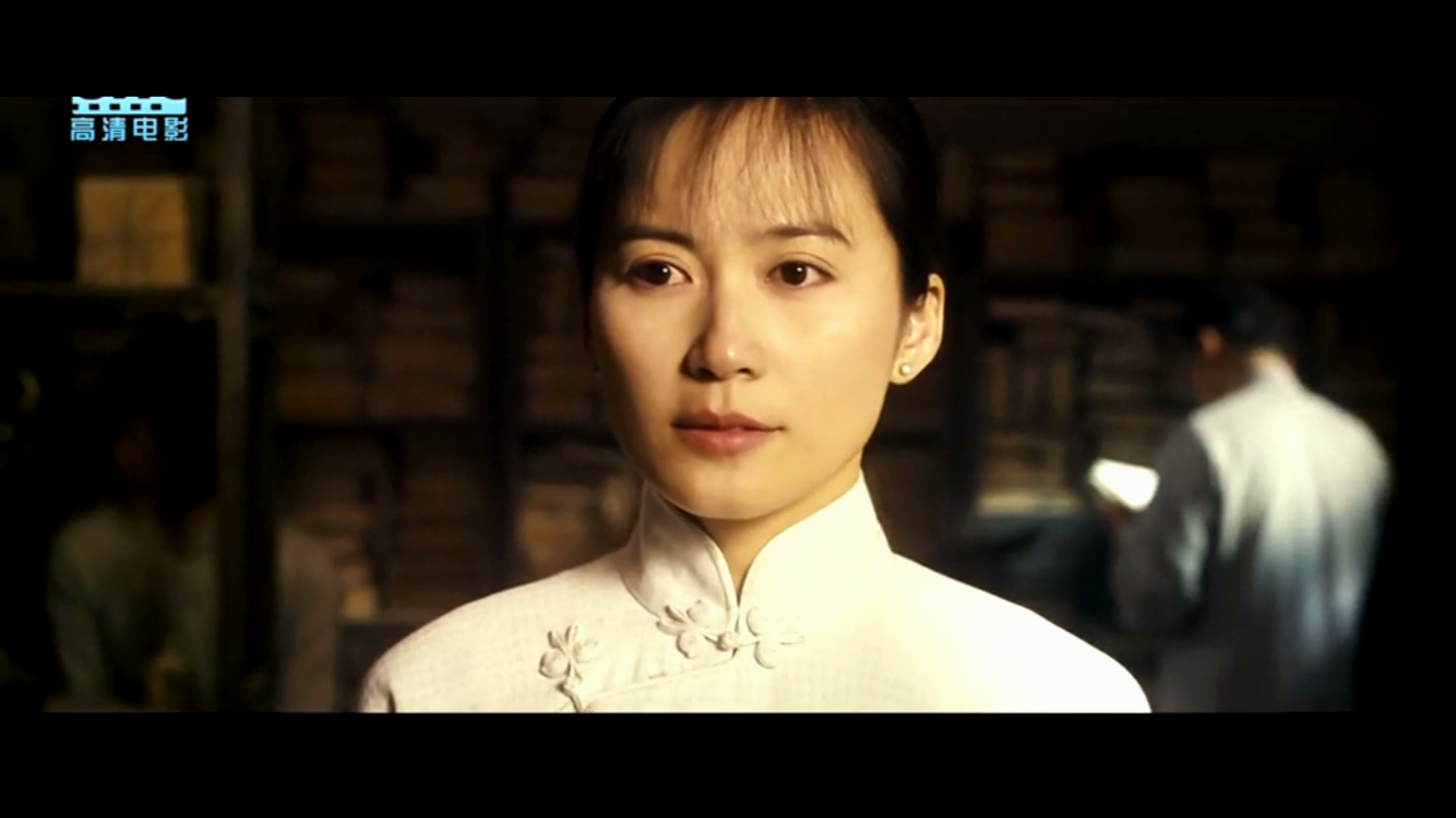 俞飞鸿 她的演技是不稳定的,但是她自小家境优越,又是书香门第之家