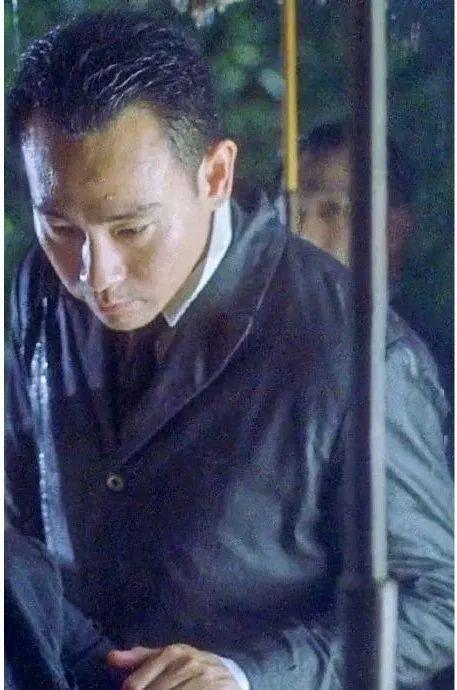 豆瓣9分的港剧,宝藏香港男演员林保怡,没有人能拒绝.