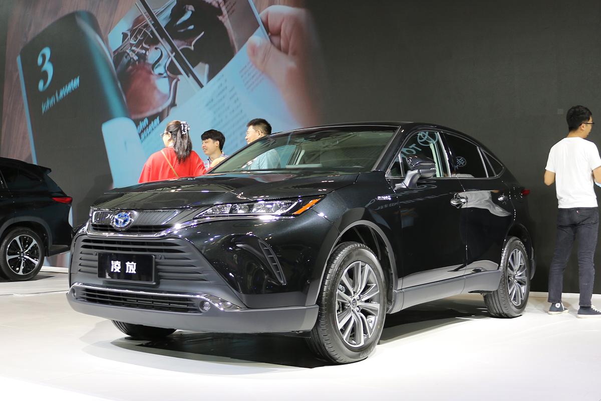 丰田suv12万自动挡,丰田7座suv新款12万 优雅从容的全新suv 一汽丰田凌放有什么来头?
