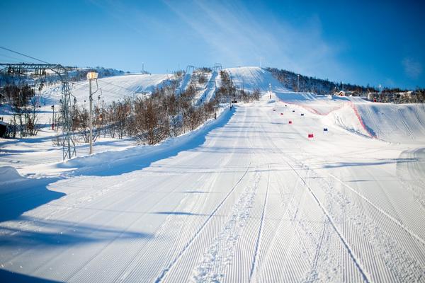 四川西岭雪山滑雪场