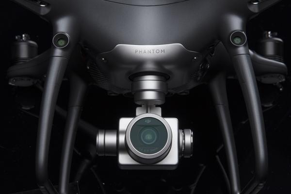 大疆发布精灵phantom4pro暗夜版