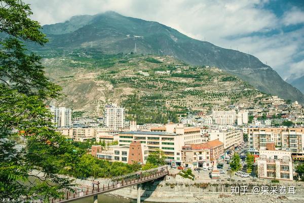 走进云朵上的汶川,给你清新一夏:四川周边城市游好去处