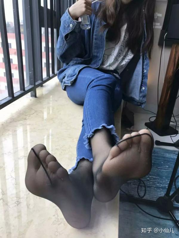 聊聊裤里丝