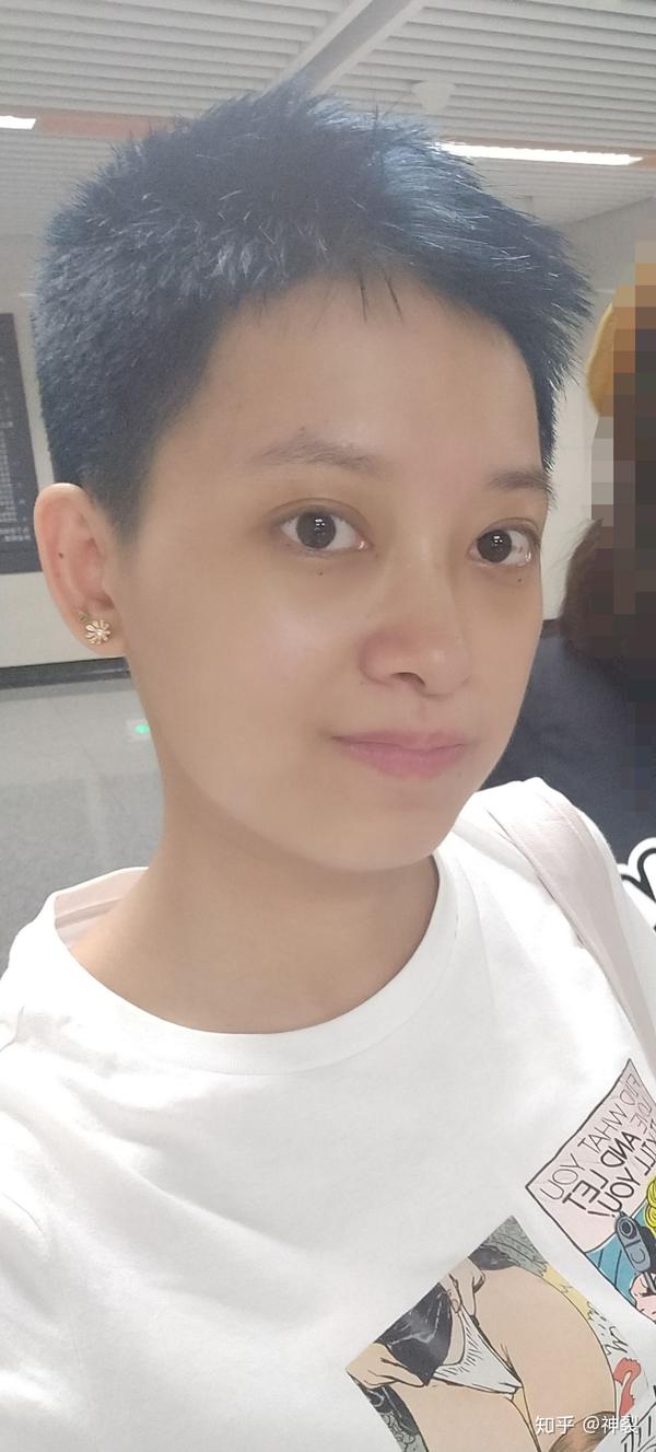 留超短发或寸头的女生是怎么想的?