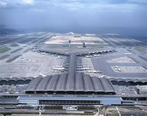 香港国际机场将开通第三条跑道能处理1000万吨货运量
