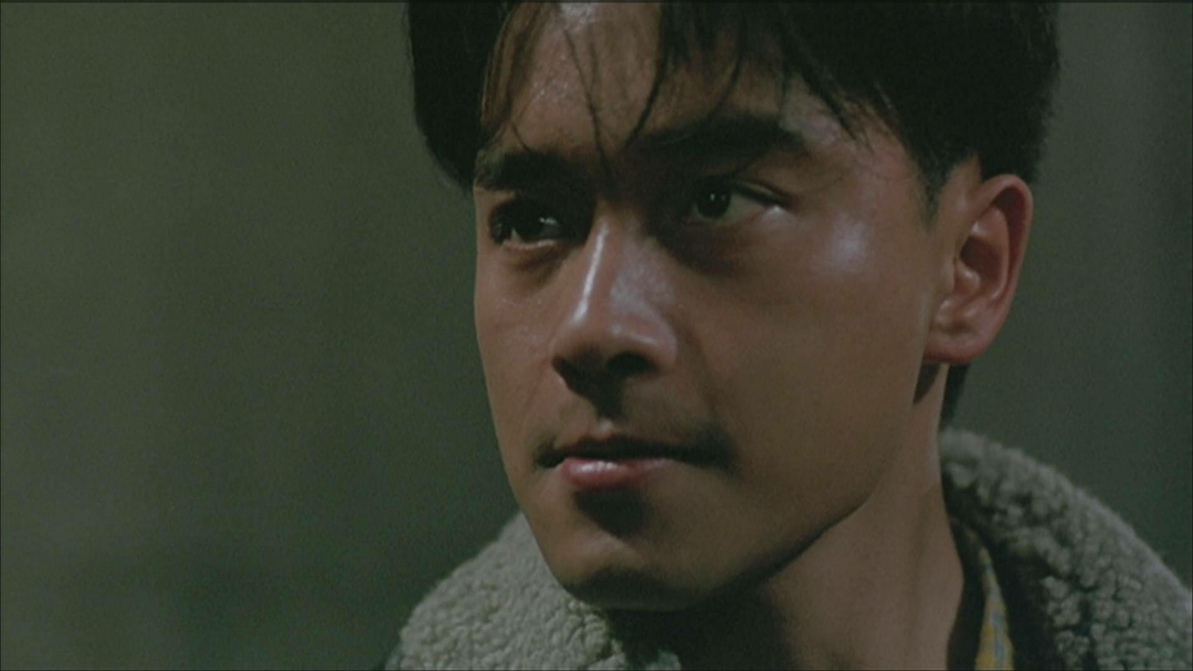 如何评价张国荣的长相? - Catherine 的回答 - 知