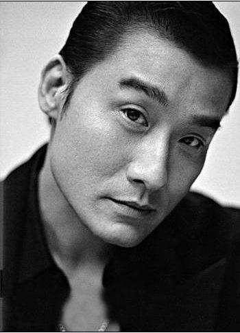 梁家辉,一个全能影帝,一个全心男人,一个,属于我们大众的"情人".