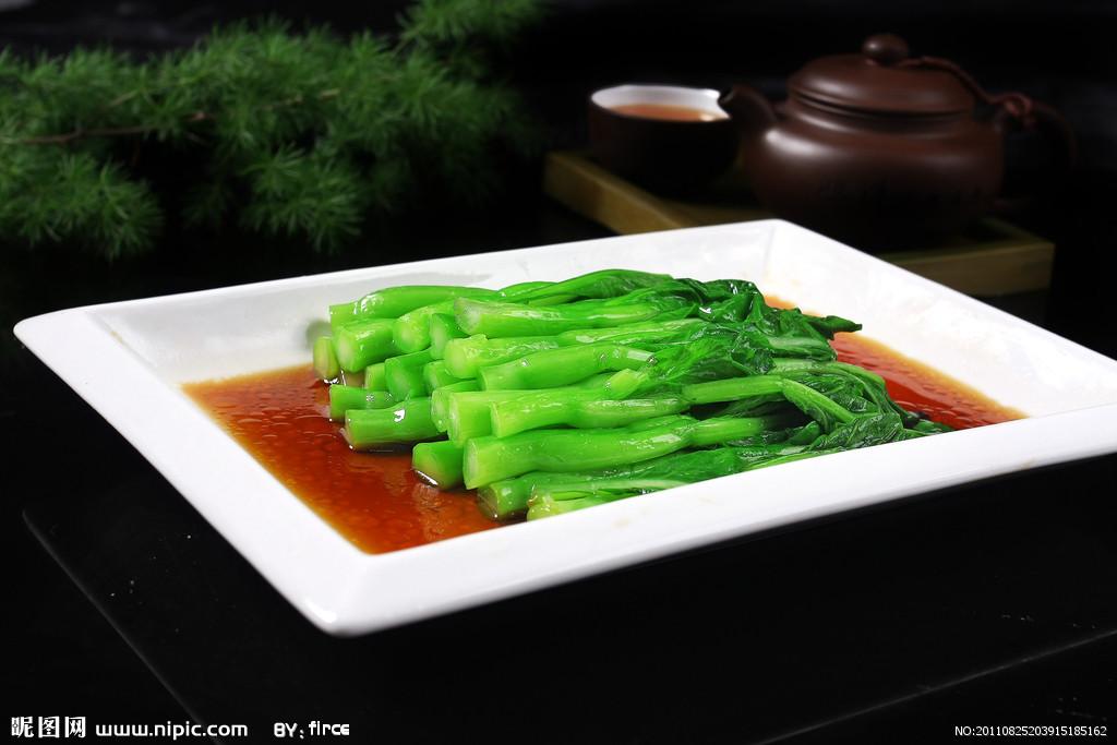 有哪些东西直接用清水煮一下或者蘸点调料就特别好吃?