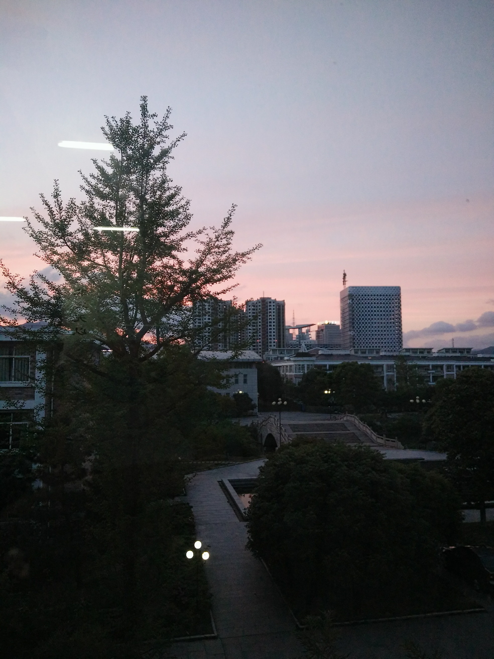 在(象山)宁波滨海学校就读是一种怎样的体验? - 知乎