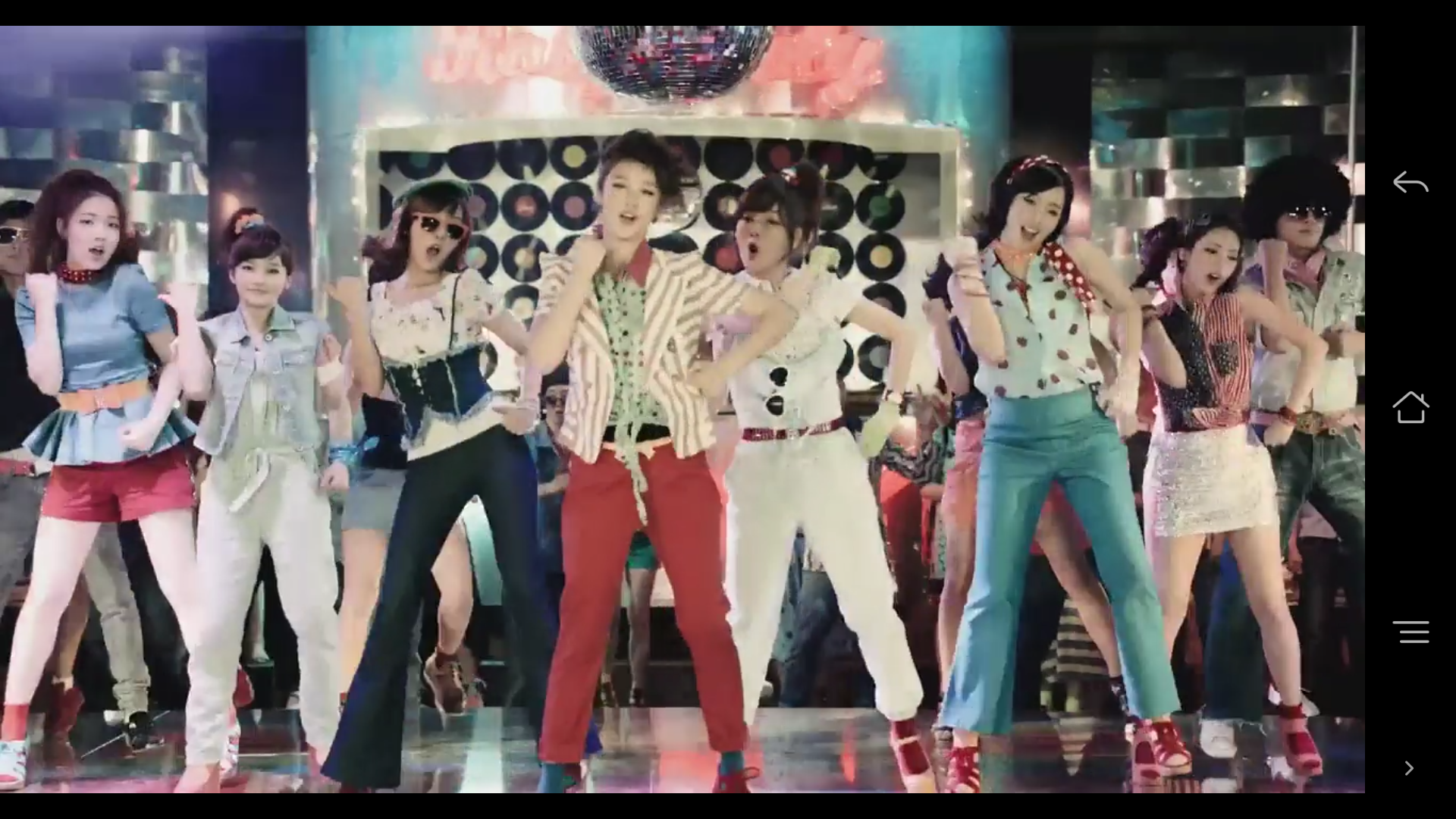 tara里智妍的舞蹈为什么看起来格外舒服