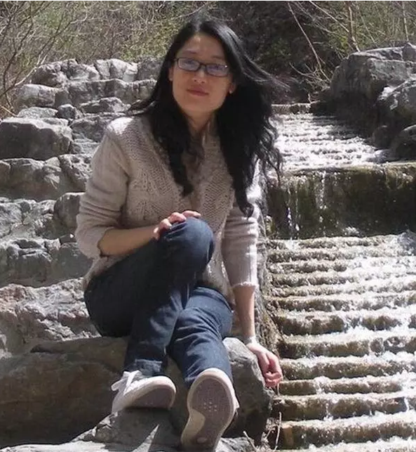 刘强东女助理接管京东87亿资产,背后到底意味