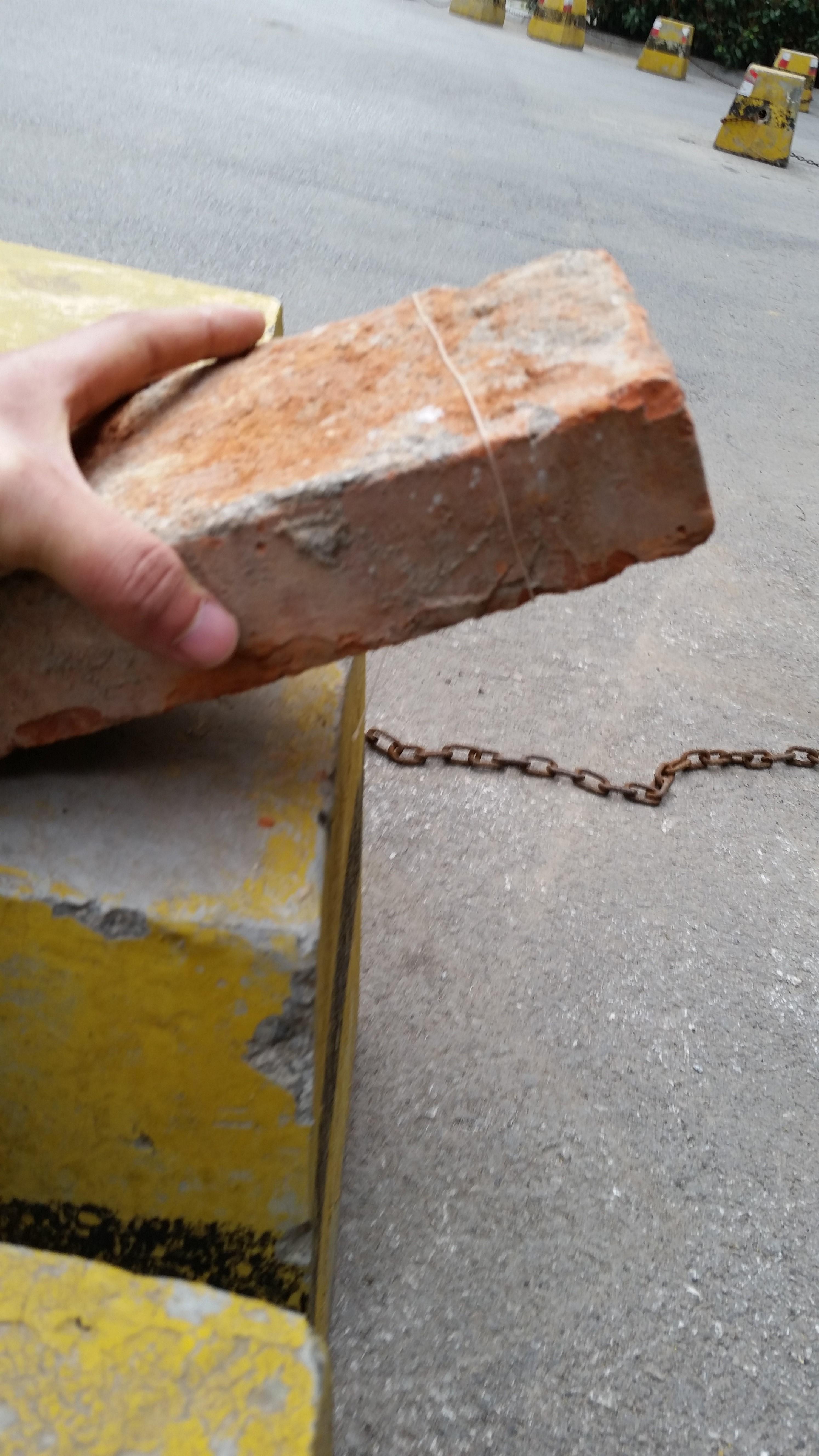 如何优雅地徒手劈砖头? - 知乎