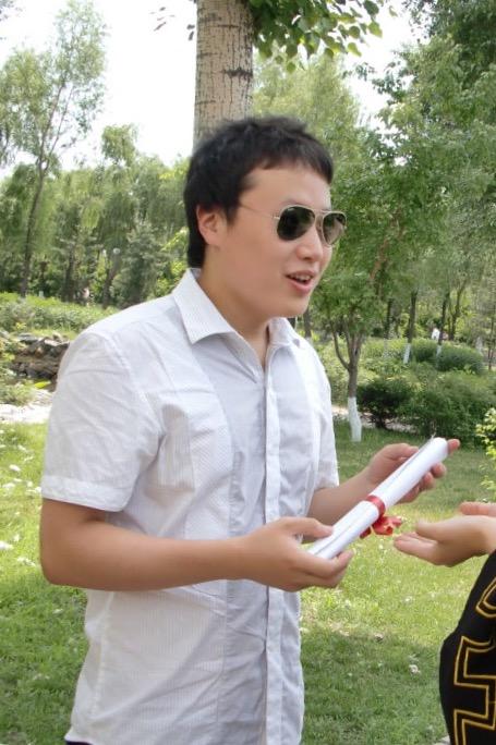 男生怎么样才能留长头发? - 知乎用户的回答