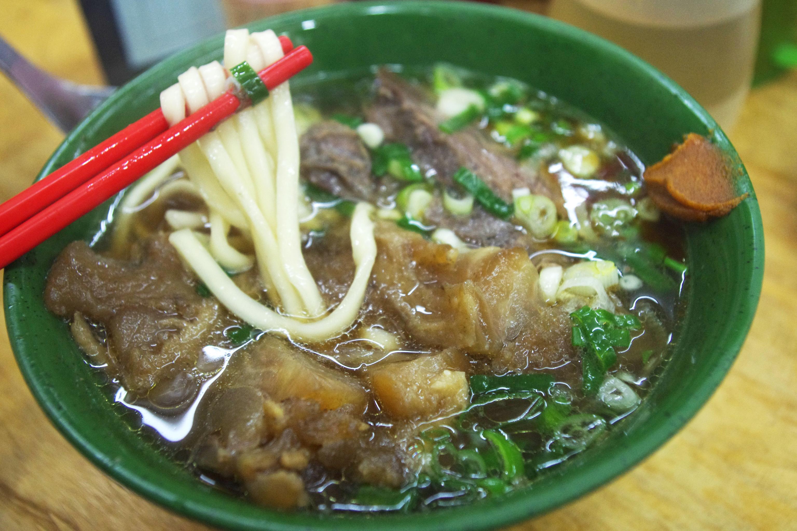 建宏牛肉面