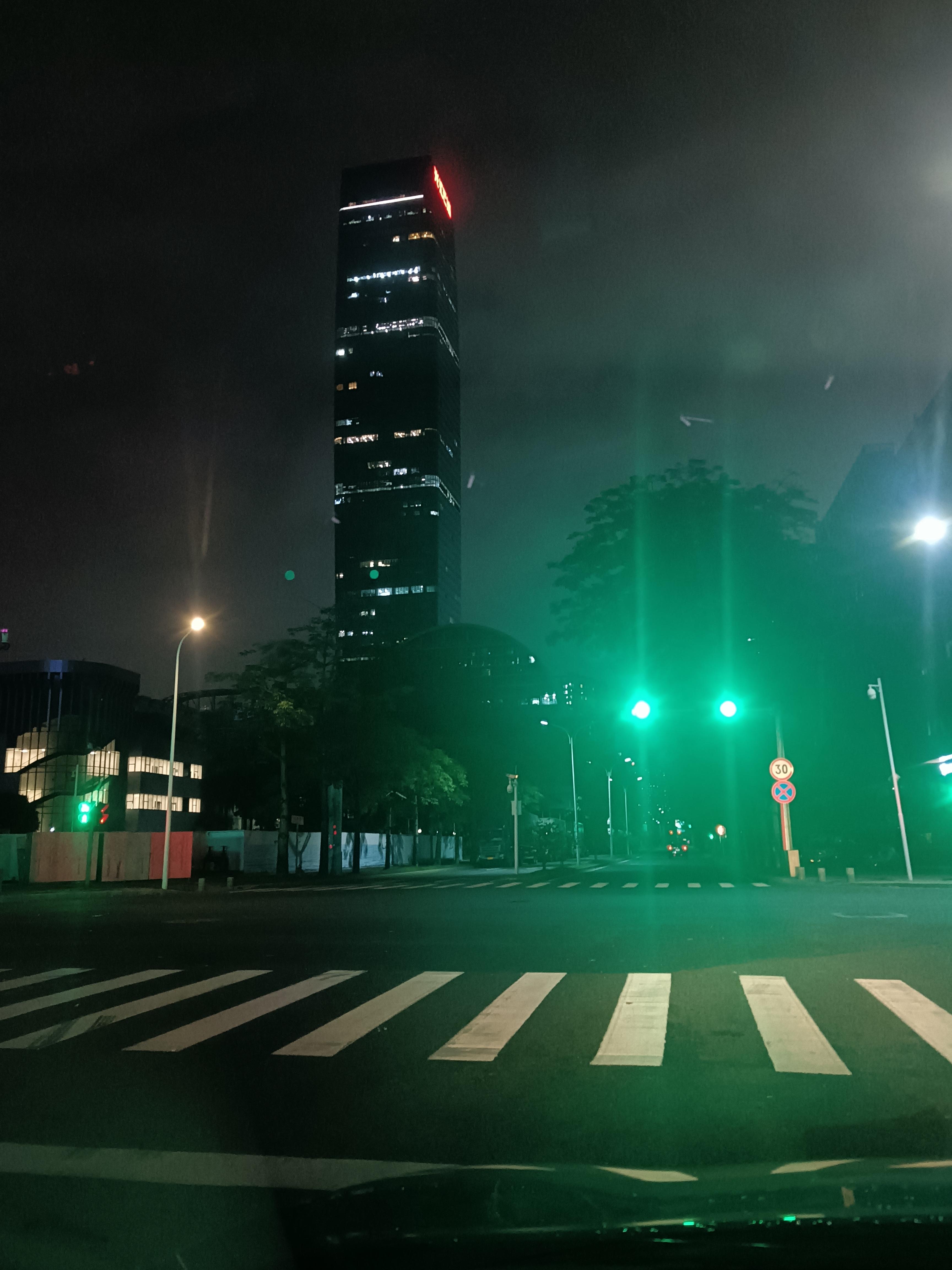 马哥视频制作 的想法: 你知道凌晨5点的深圳吗