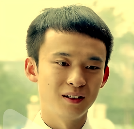 许家印 的想法: 董子健出演个人首部电影《青春派》,从而进入演艺圈