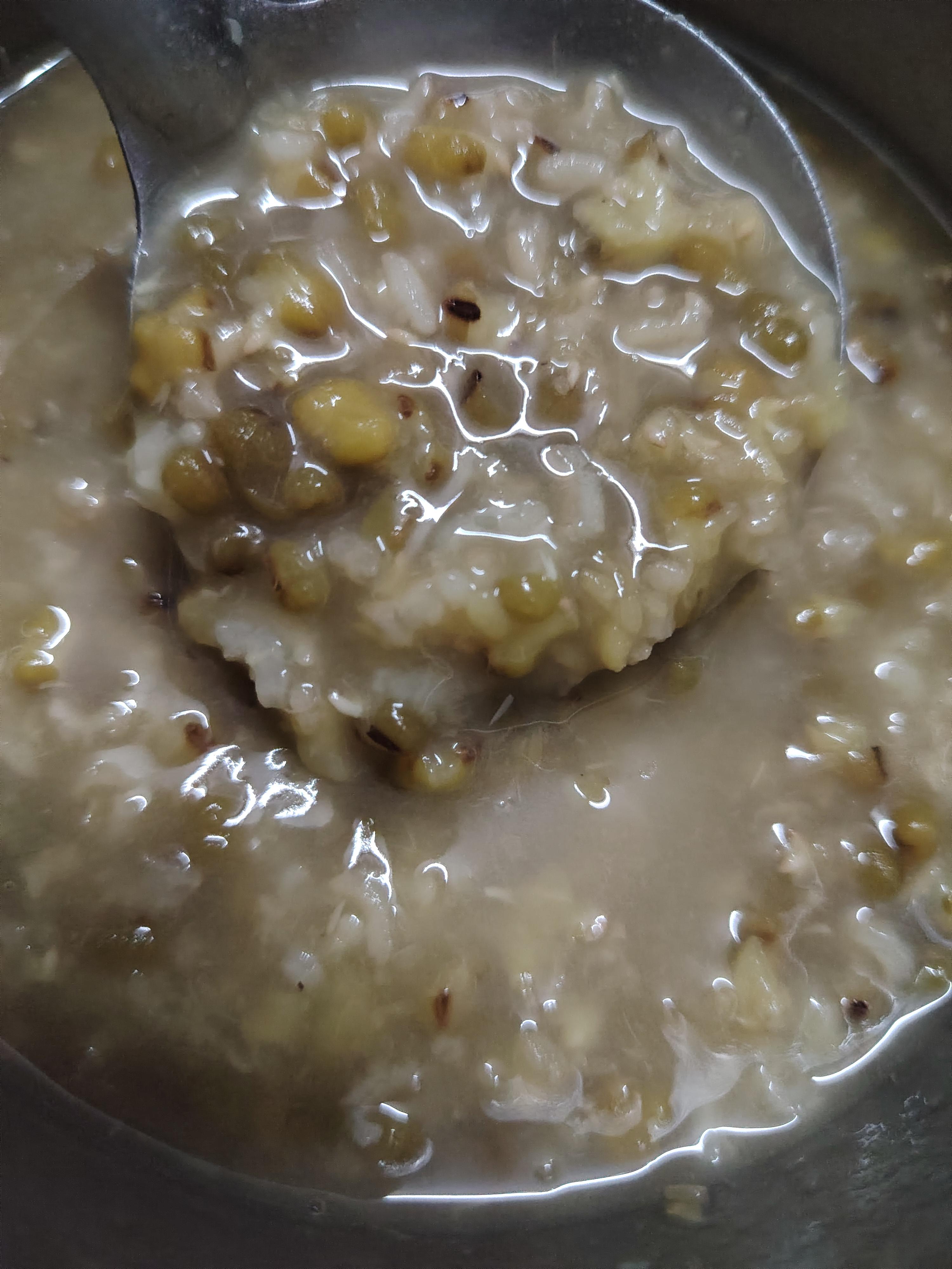 微笑小姐的嘟嘟66 的想法: 绿豆粥