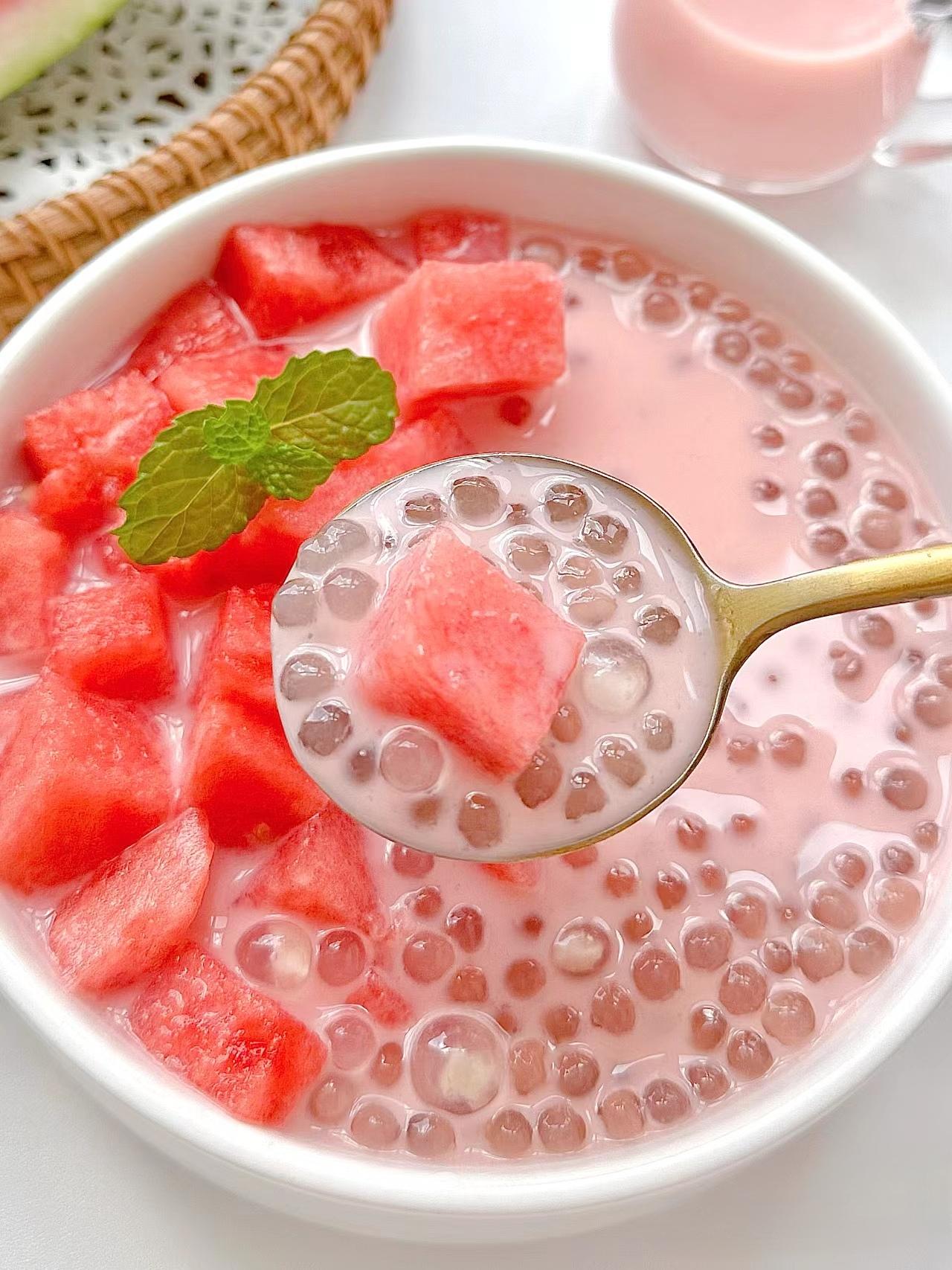 水墨 的想法: 西瓜甘露 | 奶茶店爆的西瓜甘露! 好好喝!好满足!