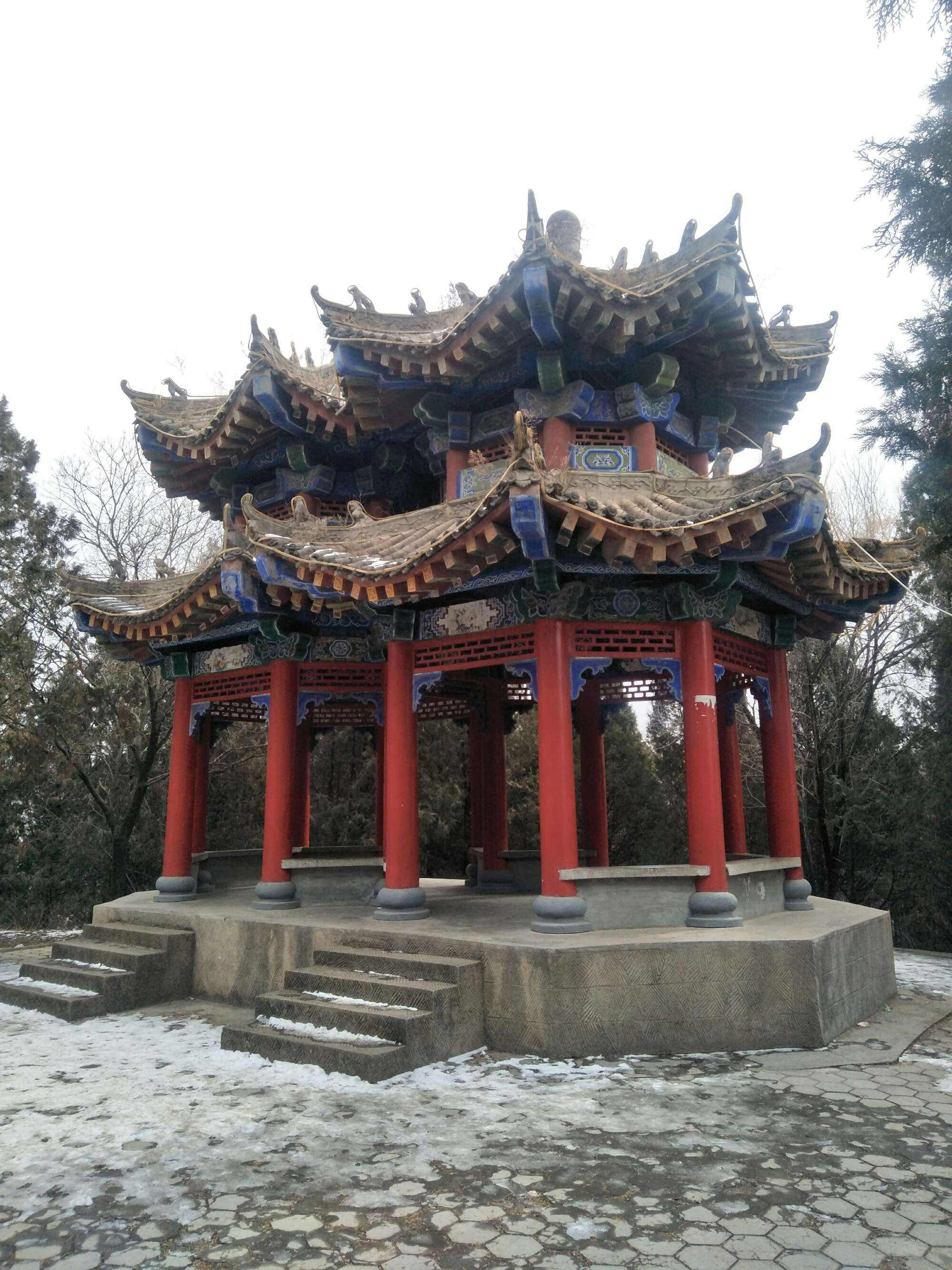  br>位于河南省——洛阳市——伊川县——人民西路以南400米