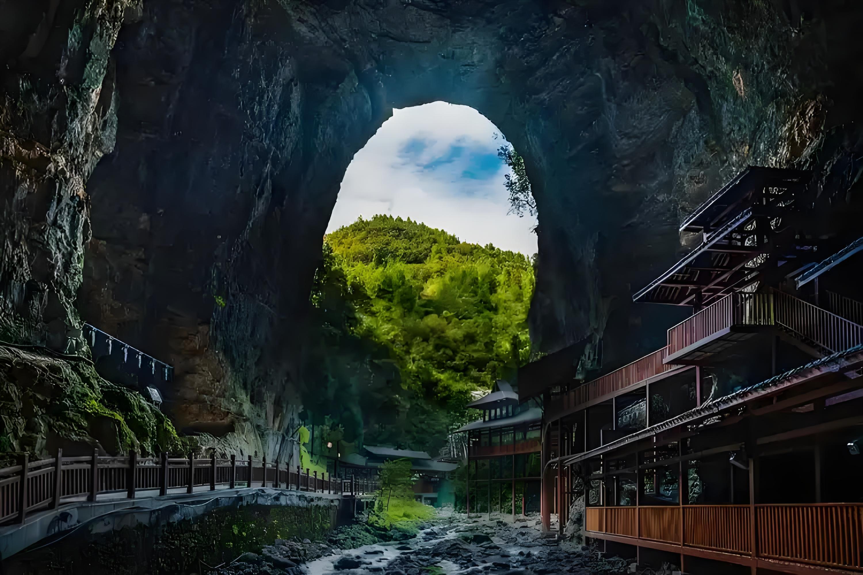 龙船水乡景区位于凉城利川,是由湖北交投围绕"龙船调"主题文化进行全