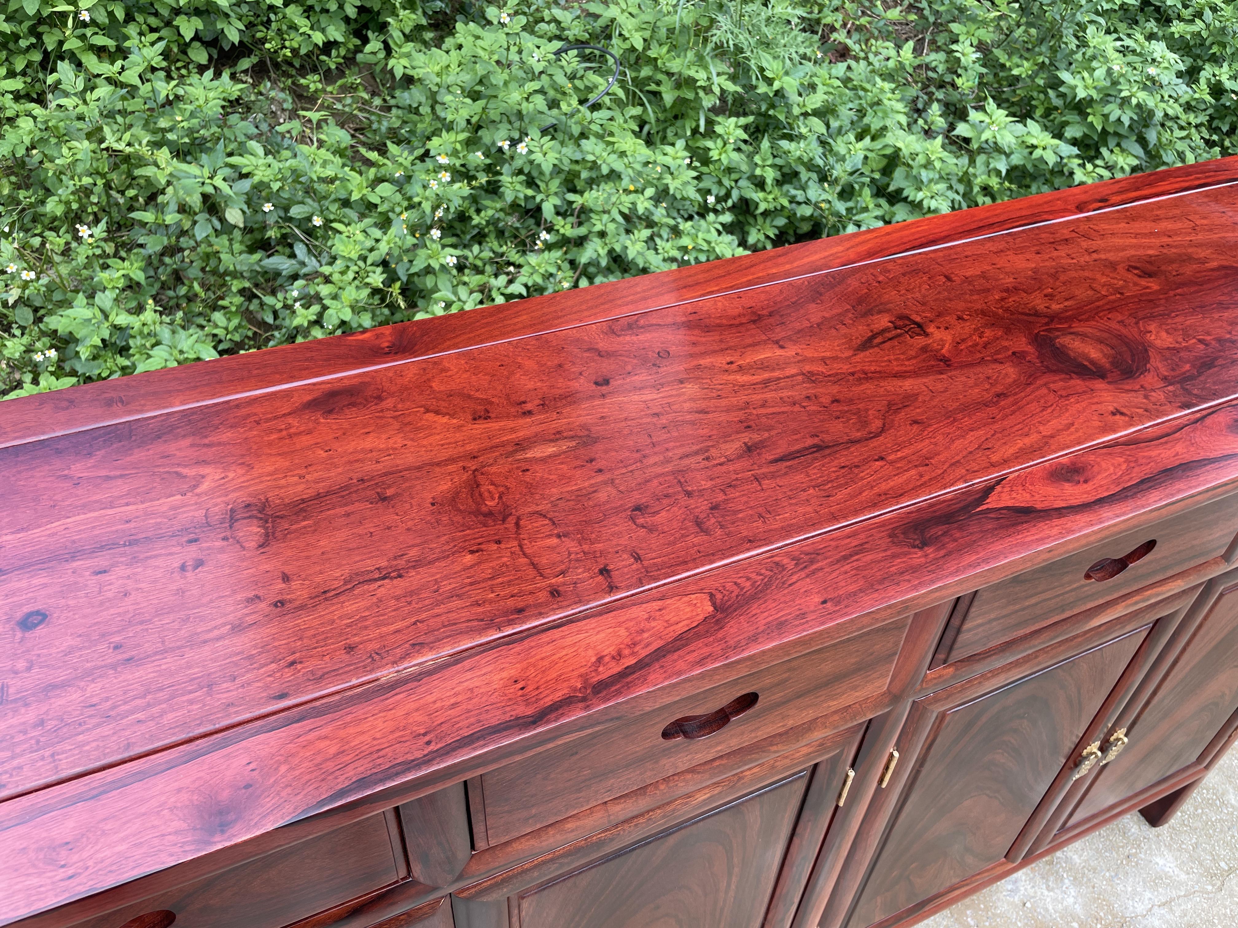 涛子record 的想法: 越柬紫檀黑红料鞋柜1