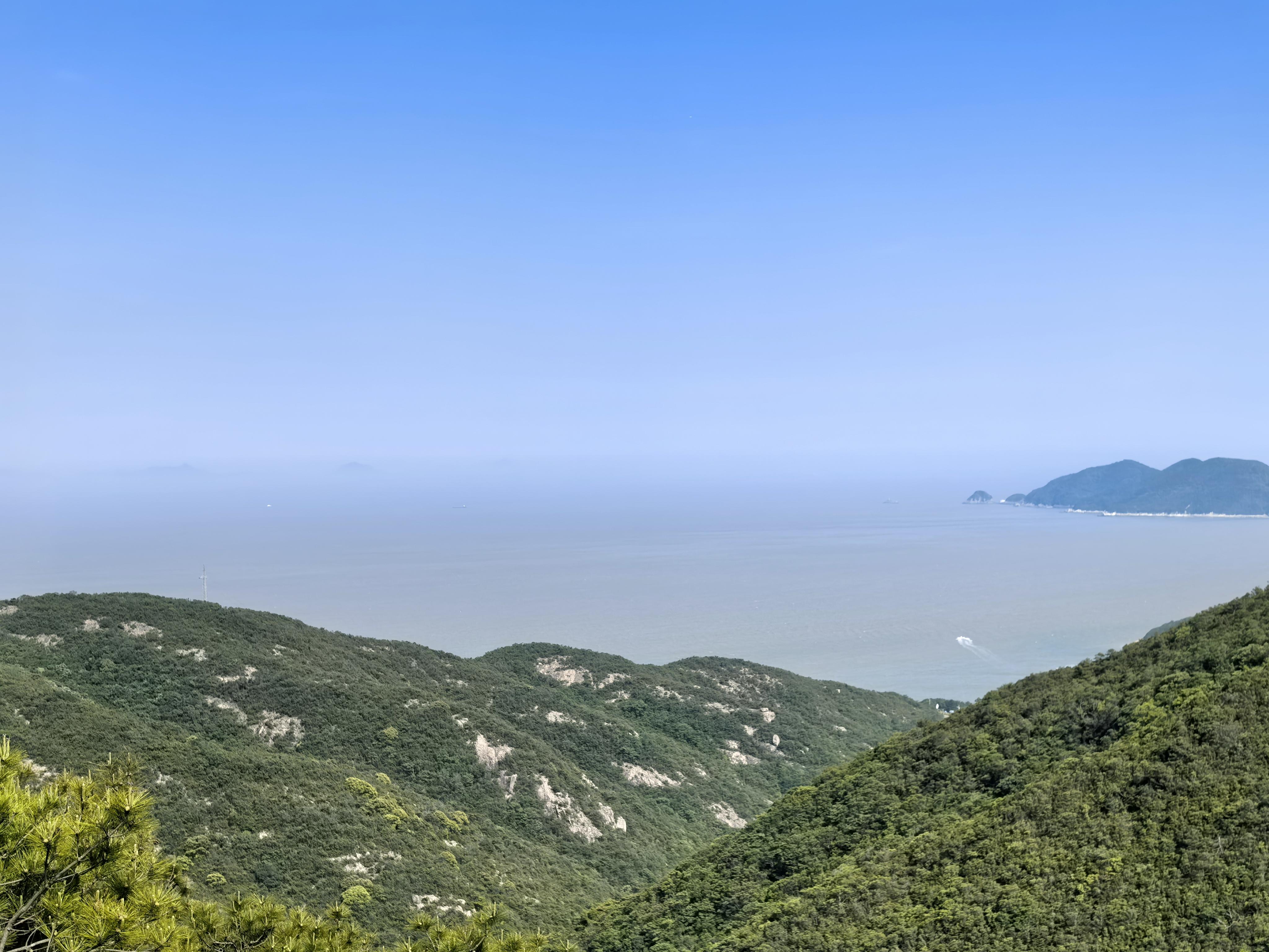 周的岛 的想法: 半边山半边海