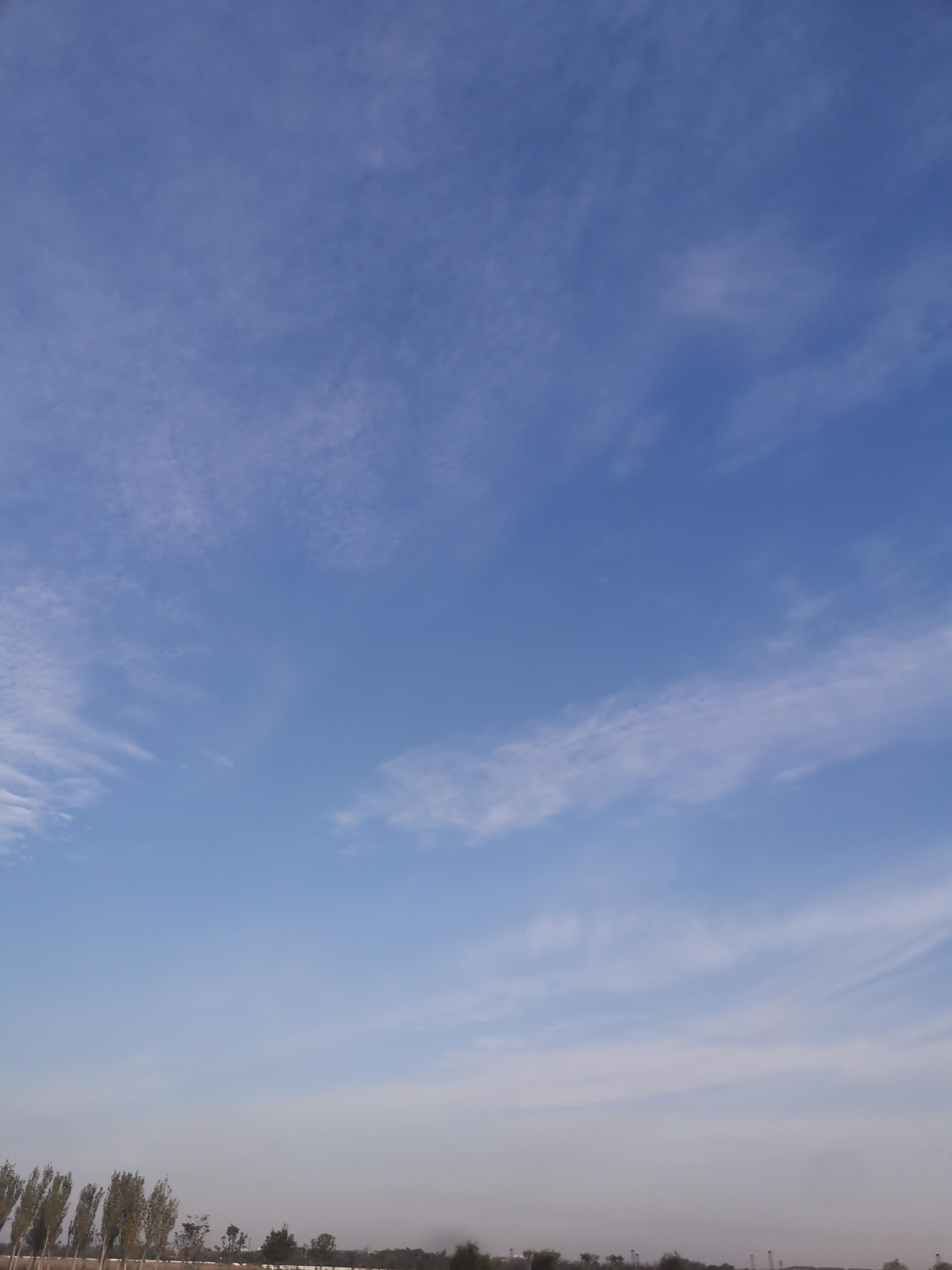 洋洋 的想法: 随拍打开 | 98地点:一个静悄悄公园 br>74时间:国庆