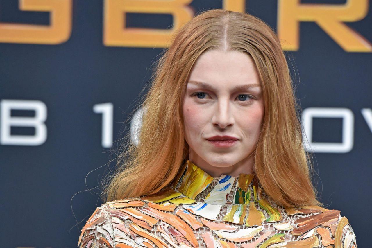 hunterschafer饥饿游戏鸣禽蛇谣柏林首映