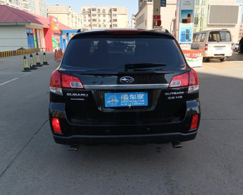 检车家 的想法: *既像suv,又像旅行车!这辆3万块的斯巴鲁傲虎能不能买