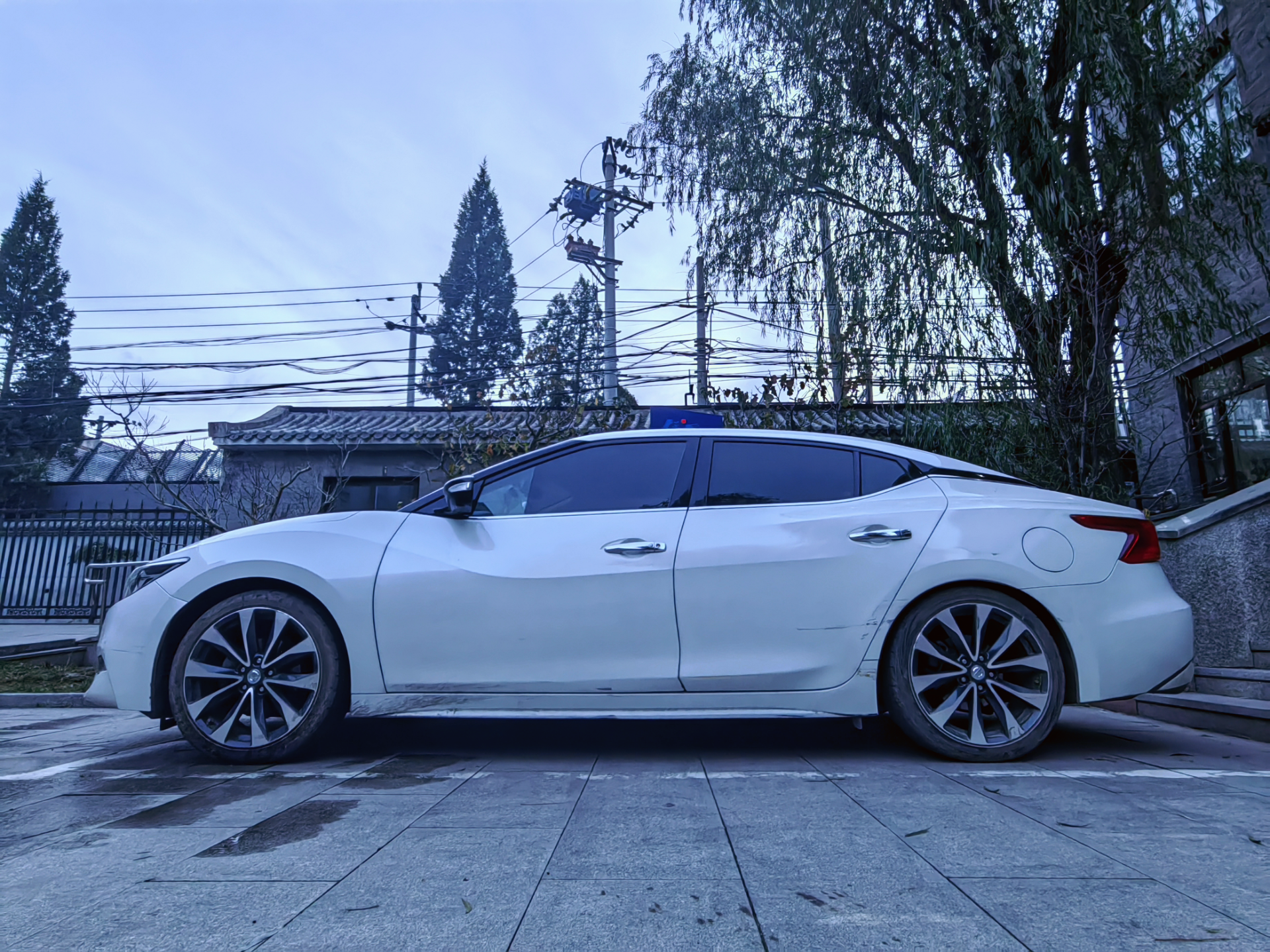 2017款日产西玛,全国销量500台,北京市有15台,2.