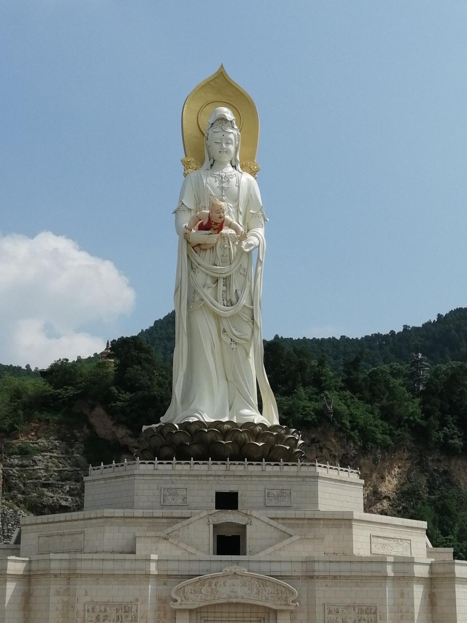 宜阳灵山寺简介图片