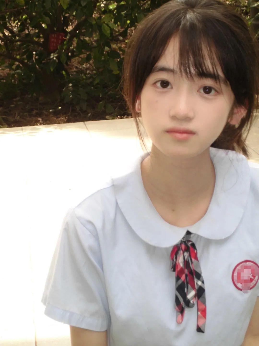 网红库 的想法: 网红小刘,文静的高中女孩,可可爱爱 - 知乎