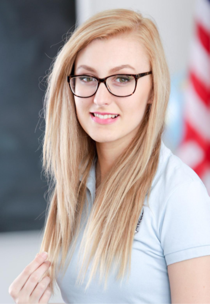 最美不过刘年 的想法: 美国性感超模 阿莱克萨·格蕾丝