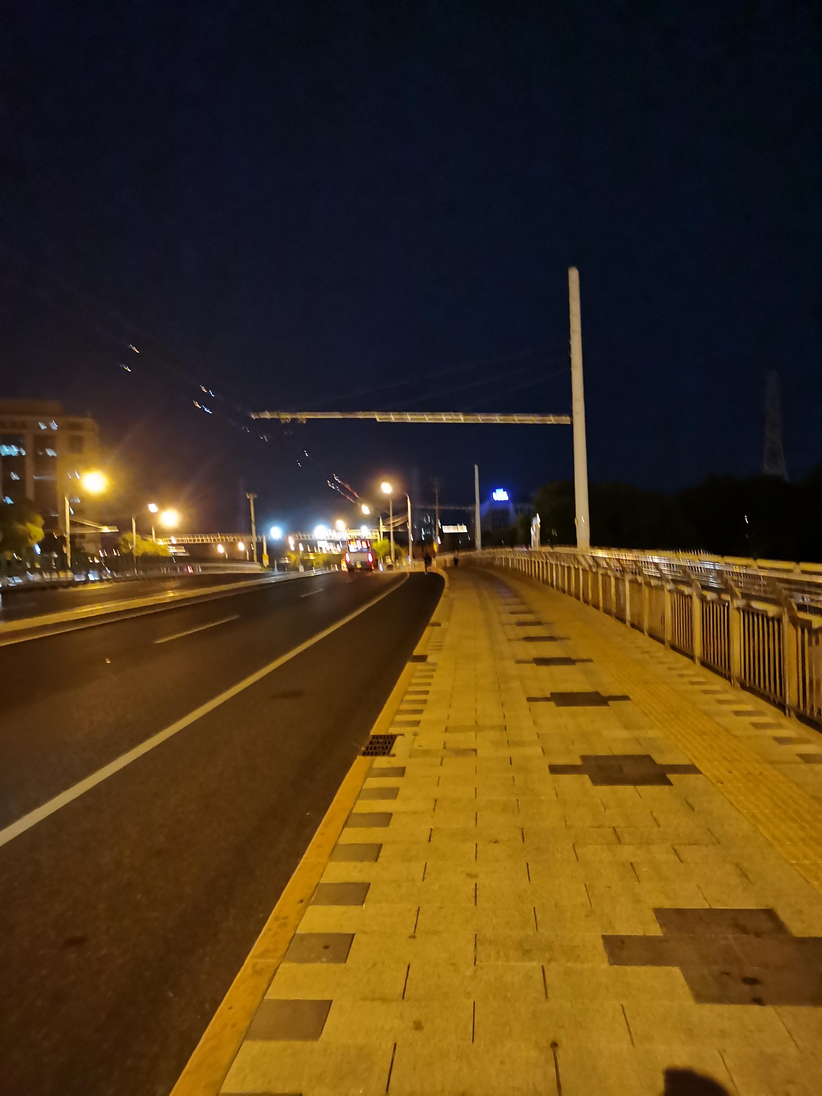 清风 的想法: 下班了