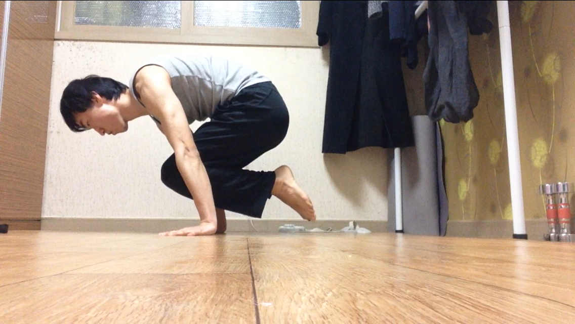 俄式挺身,该怎么练习? - 知乎