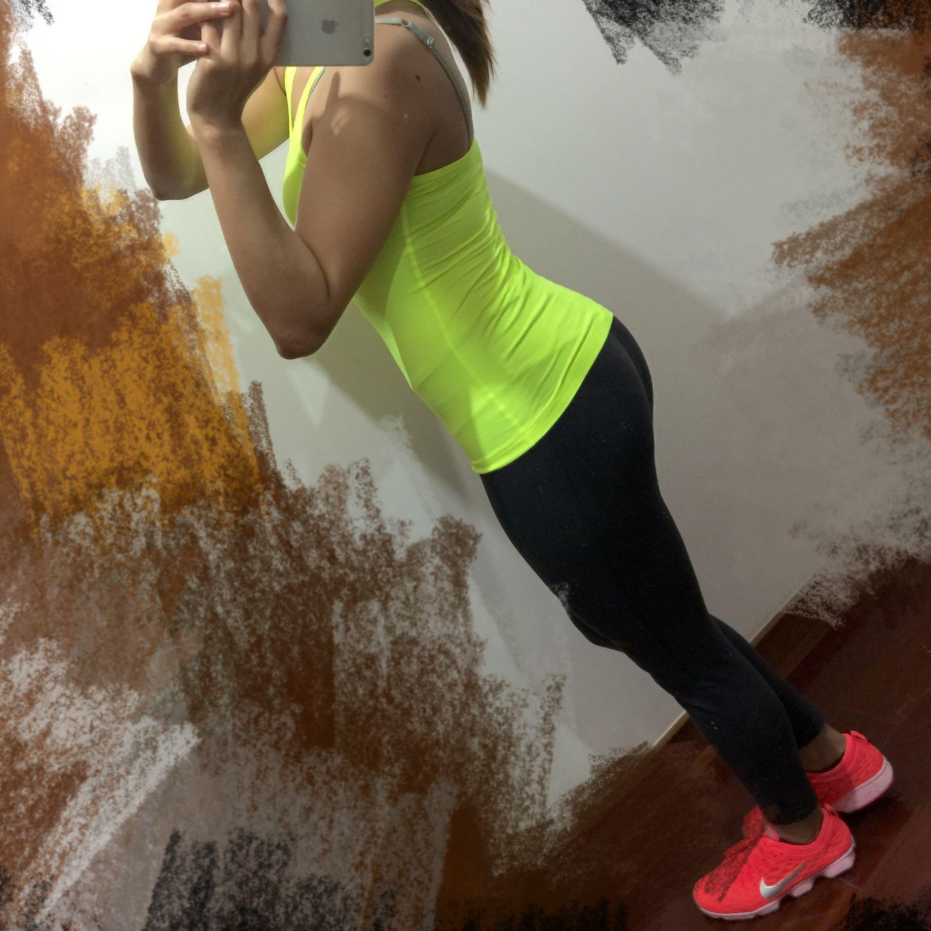 要想穿衣服好看,女生身上哪些地方需要注意锻炼?