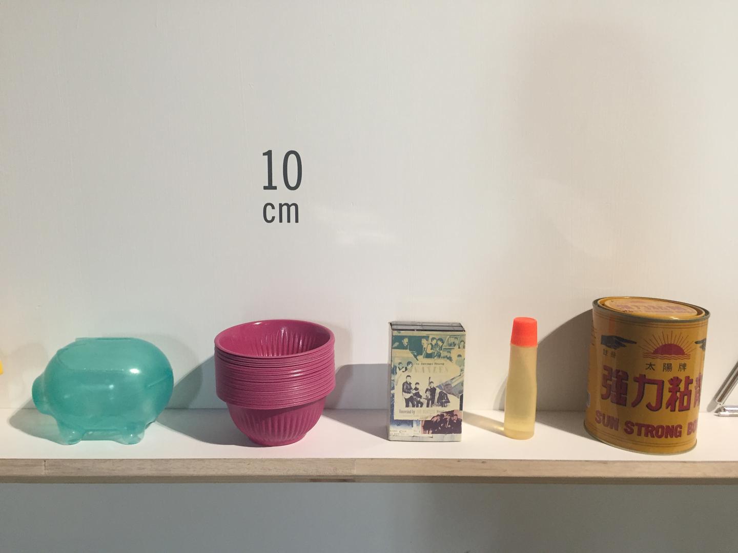 一群日本设计师用硬币、胶水、铁锅、苍蝇拍……做了一个令人惊叹的展览- 知乎