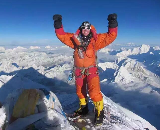 怎么才能证明那些攀登珠穆朗玛峰的登山人登顶成功