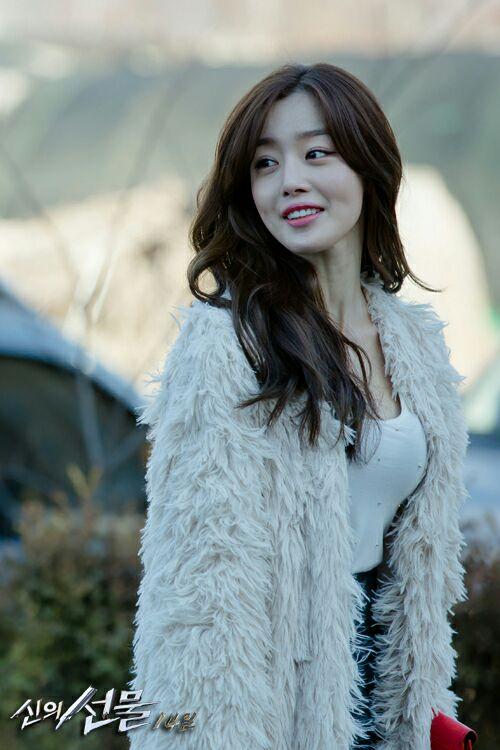 韩国女团有哪些被埋没的美颜?