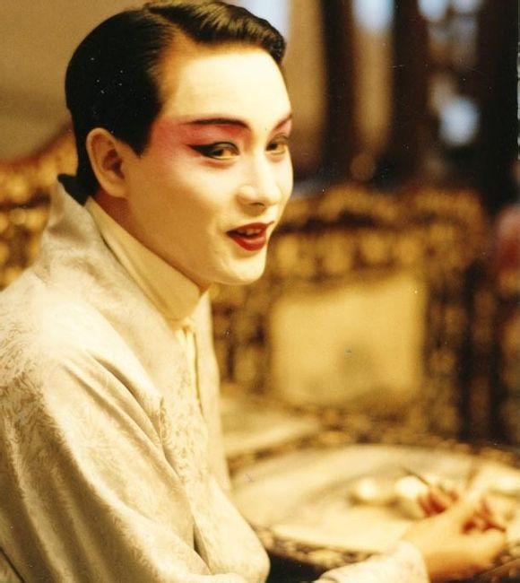 张国荣演《霸王别姬》后很长时间不能缓过来,是因为程蝶衣就是张国荣