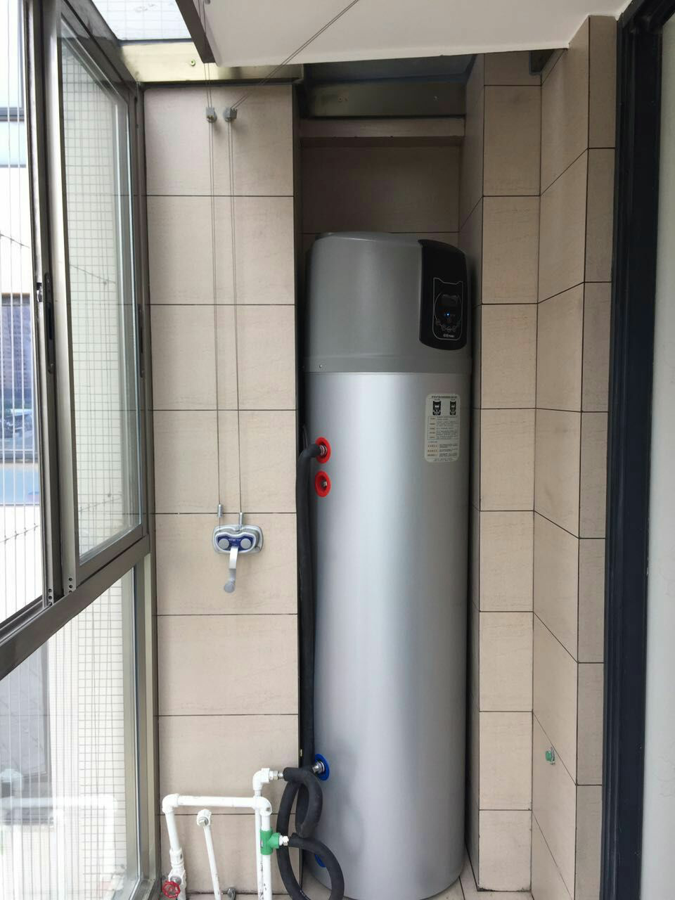 芬尼空气能热水器好吗