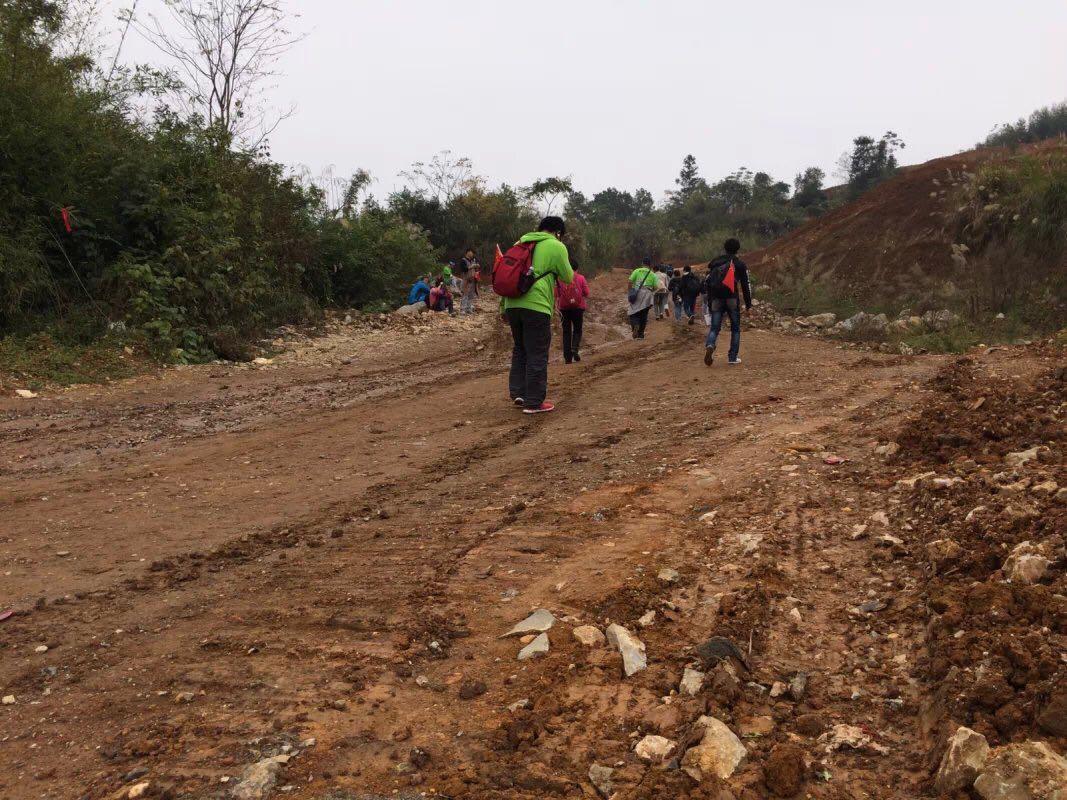 一天步行一百公里是怎样的体验? - 赖大翔的回