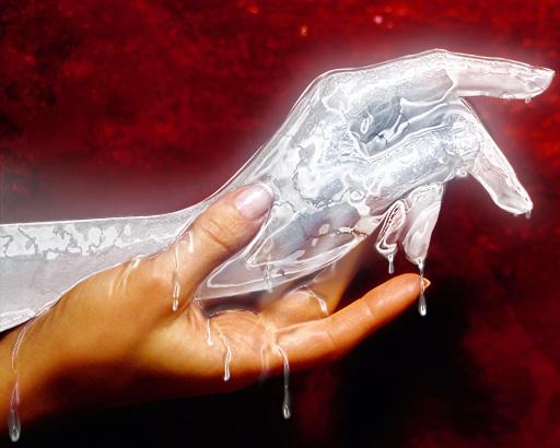 身边恋的感觉,就好似在寒冬里两人手捂手捧着一块冰,时间到了冰就化了