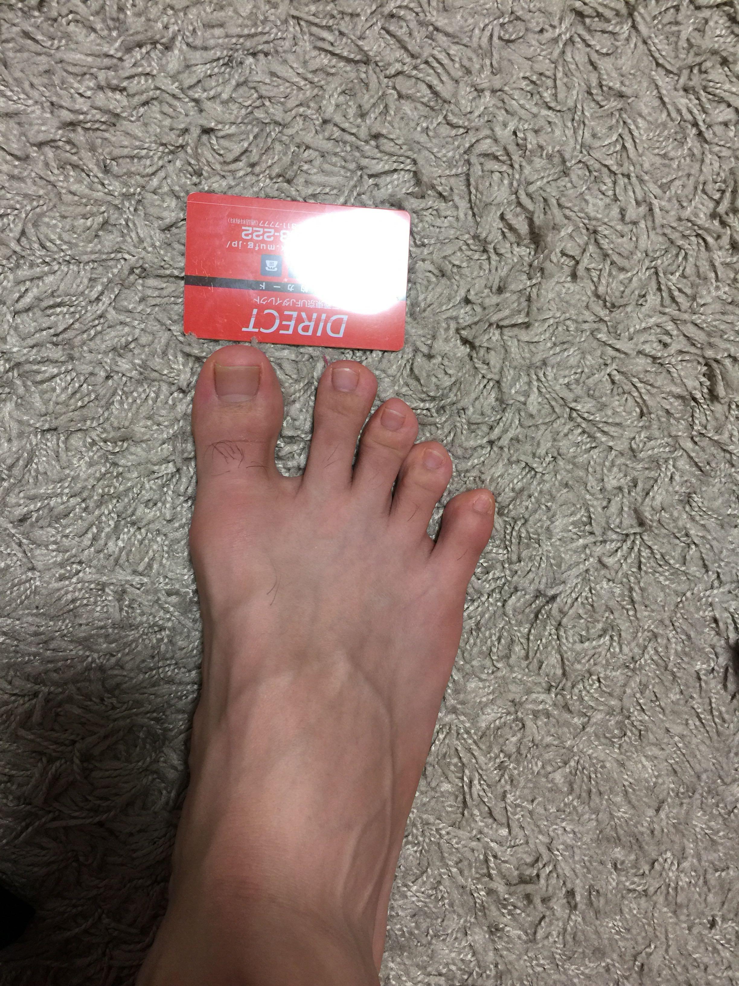 哪些篮球鞋适合脚宽的人?