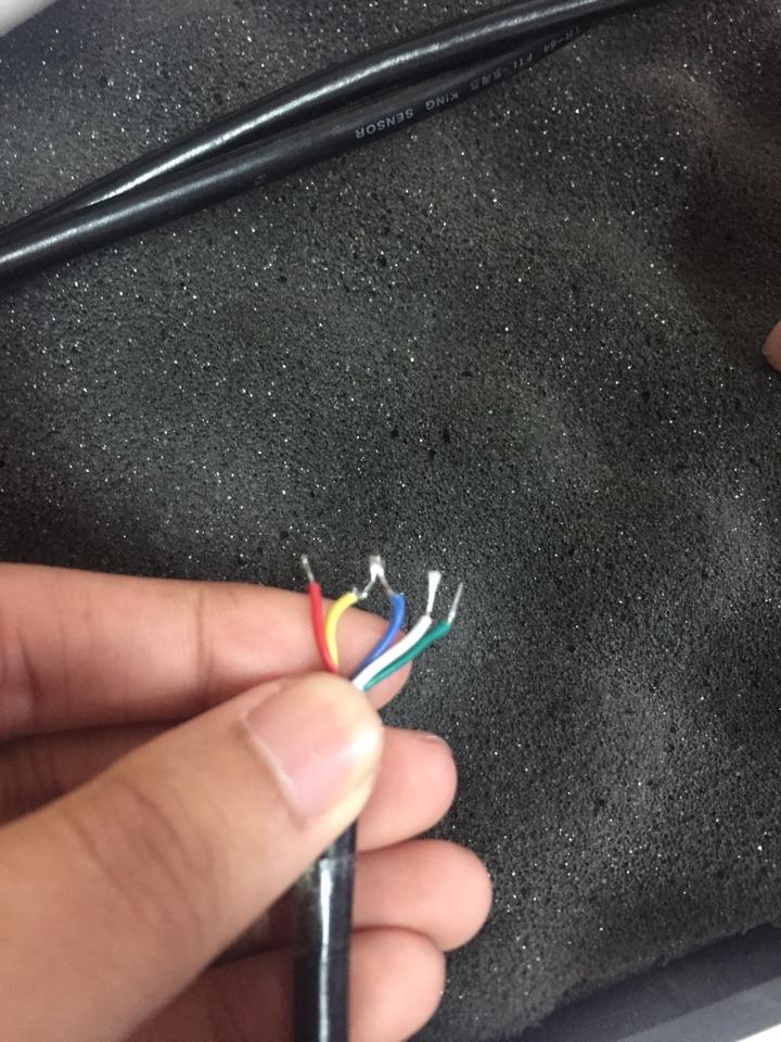 电子位移计怎么接到采集仪上? - 土木工程