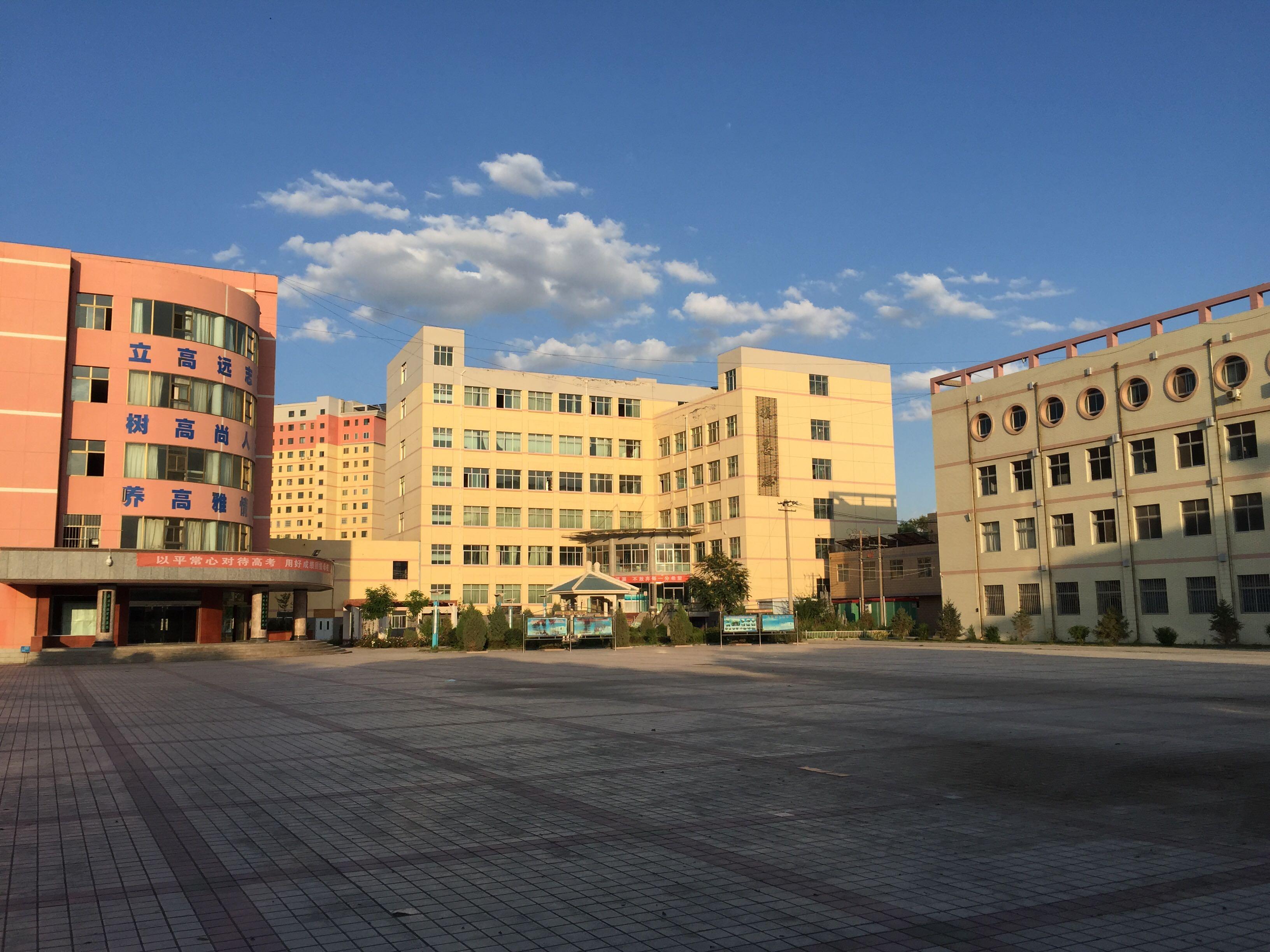 在张掖市第二中学就读是一种怎样的体验