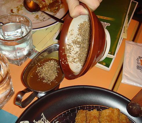 炸猪排配什么样的酱汁?