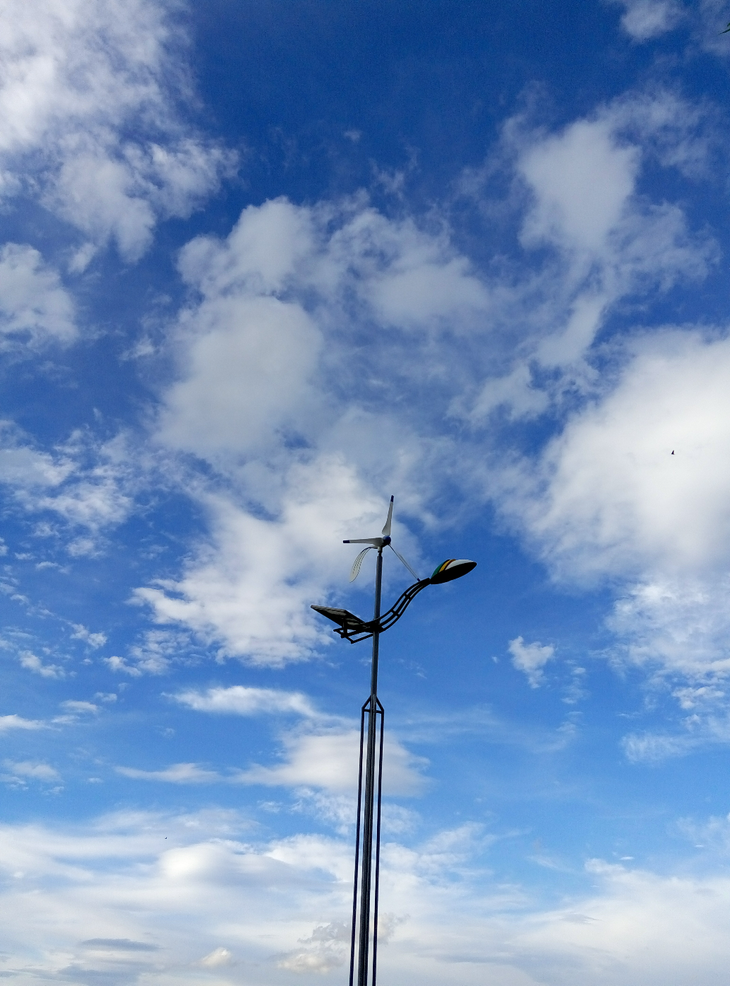 七八月份适合去哪里旅游?